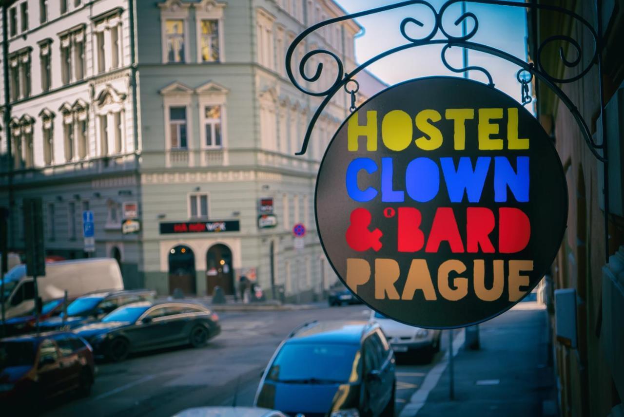 Clown And Bard Hostel Prague Luaran gambar